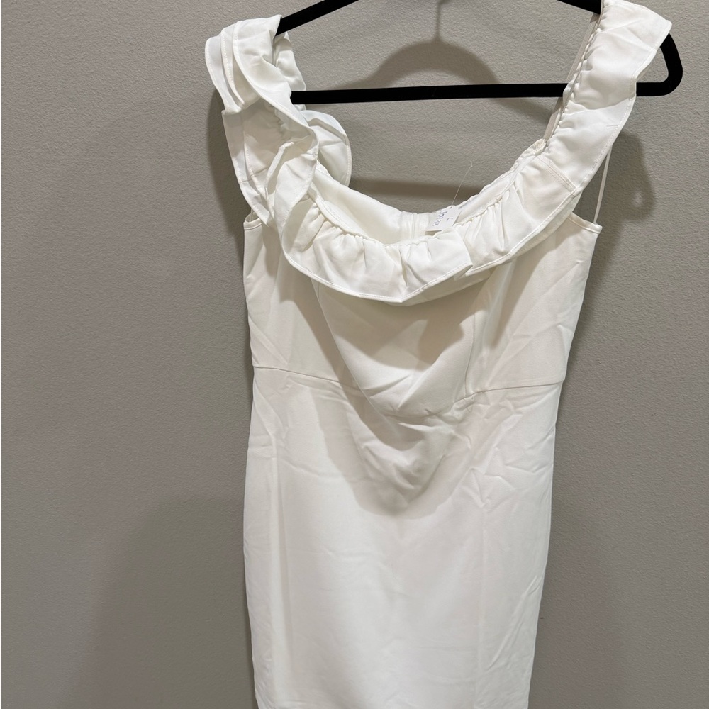 Elegant White Ruffled Dress